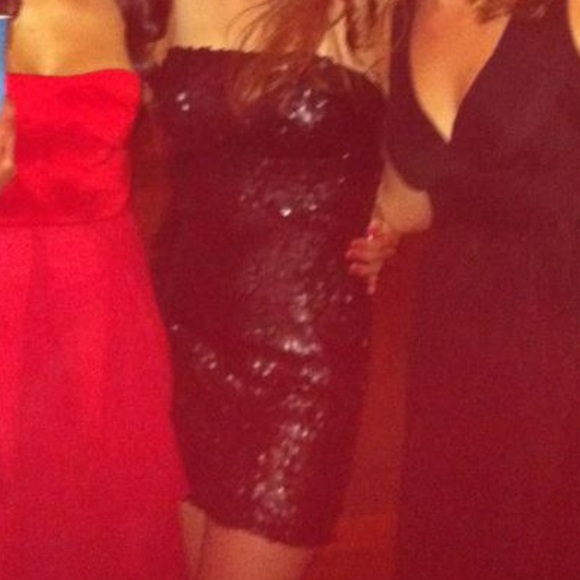 Silver strapless dress! - Picture 6 of 6